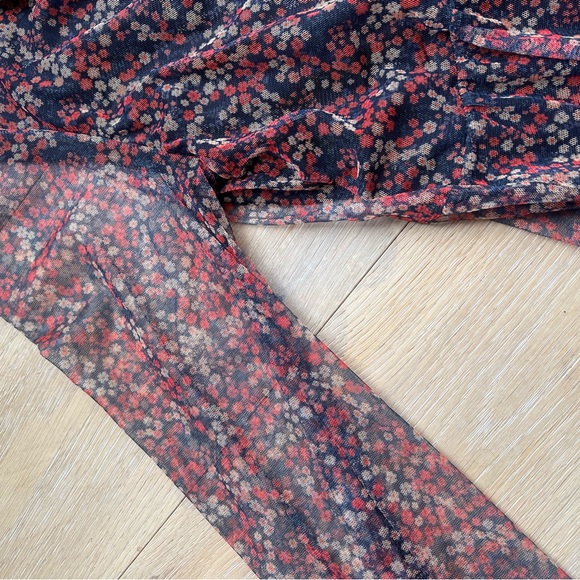 Sheer dress - Picture 3 of 5